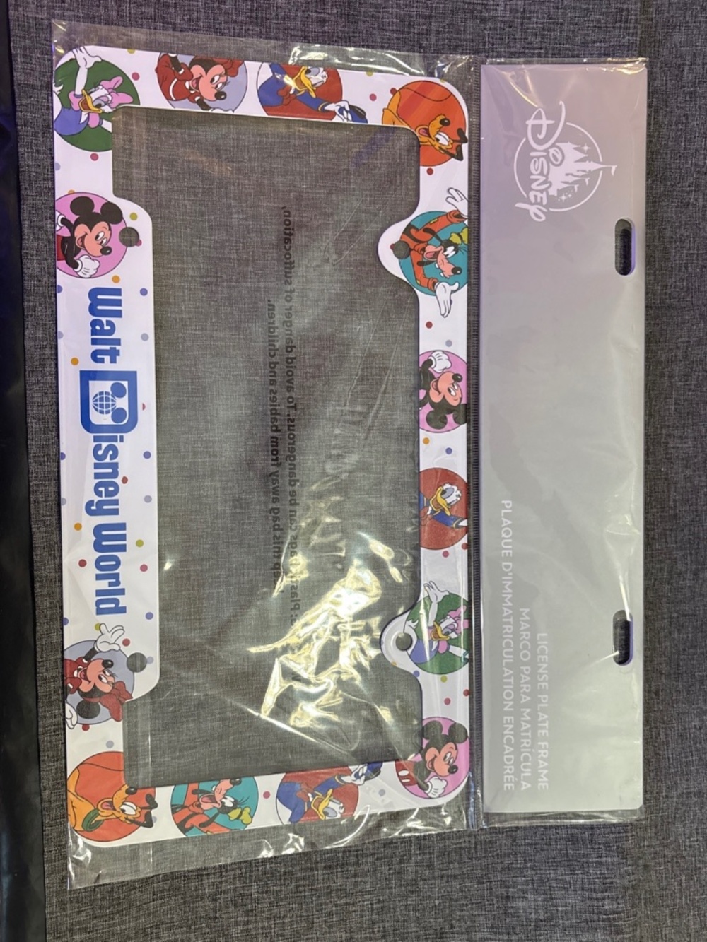 Walt Disney World Parks Character License Plate Frame Mickey & Friends NEW